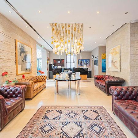 Century Hotel Parma Bagian luar foto